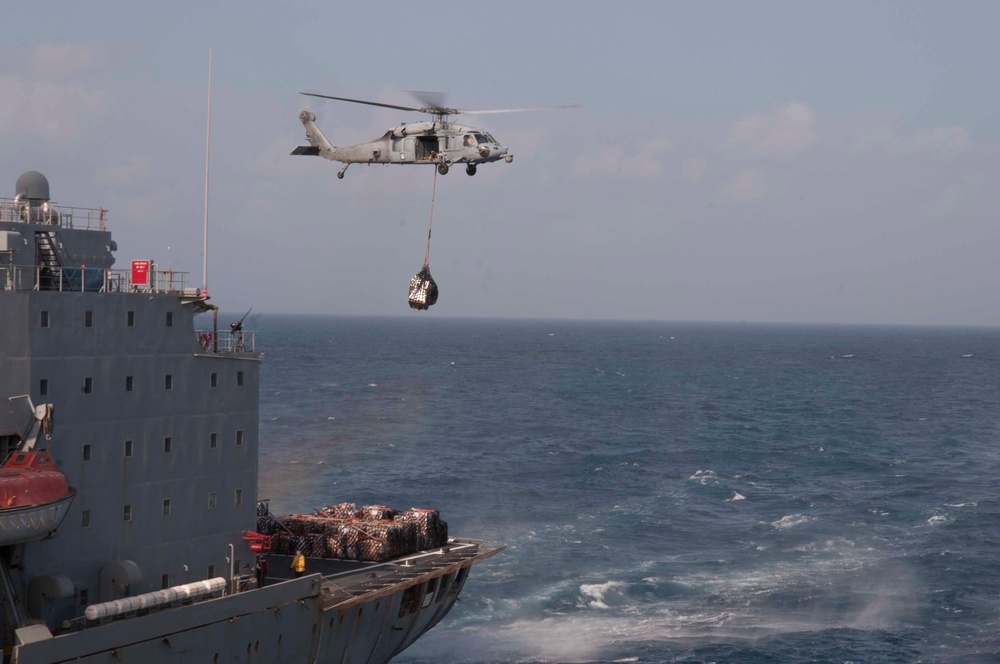 Peleliu conducts UNREP