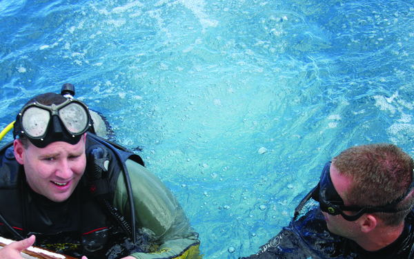 Marine environment benefits wounded warriors