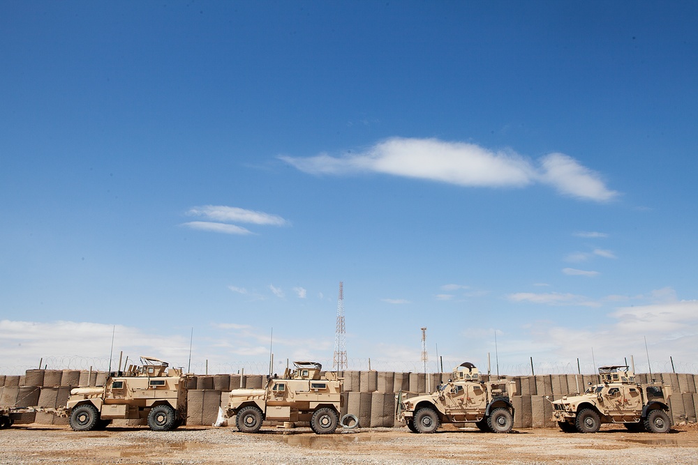 Maj. Gen. Miller visits Camp Dwyer and FOB Hanson