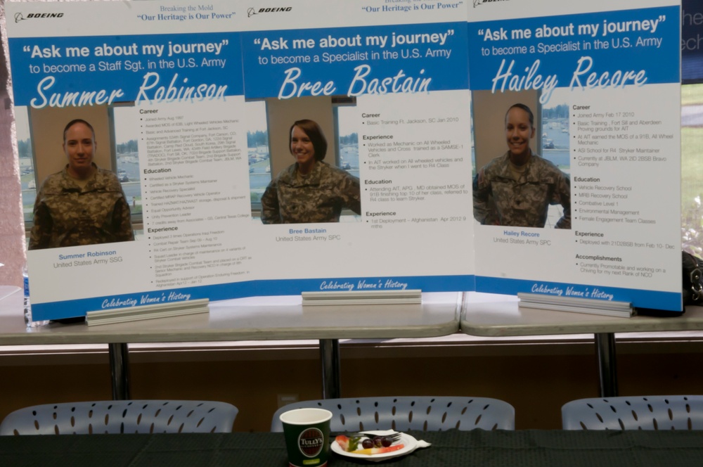 Female soldiers speak at Women's History Month event