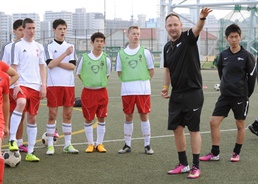 Nike sponsors Nile C. Kinnick soccer clinic at Berkley Field