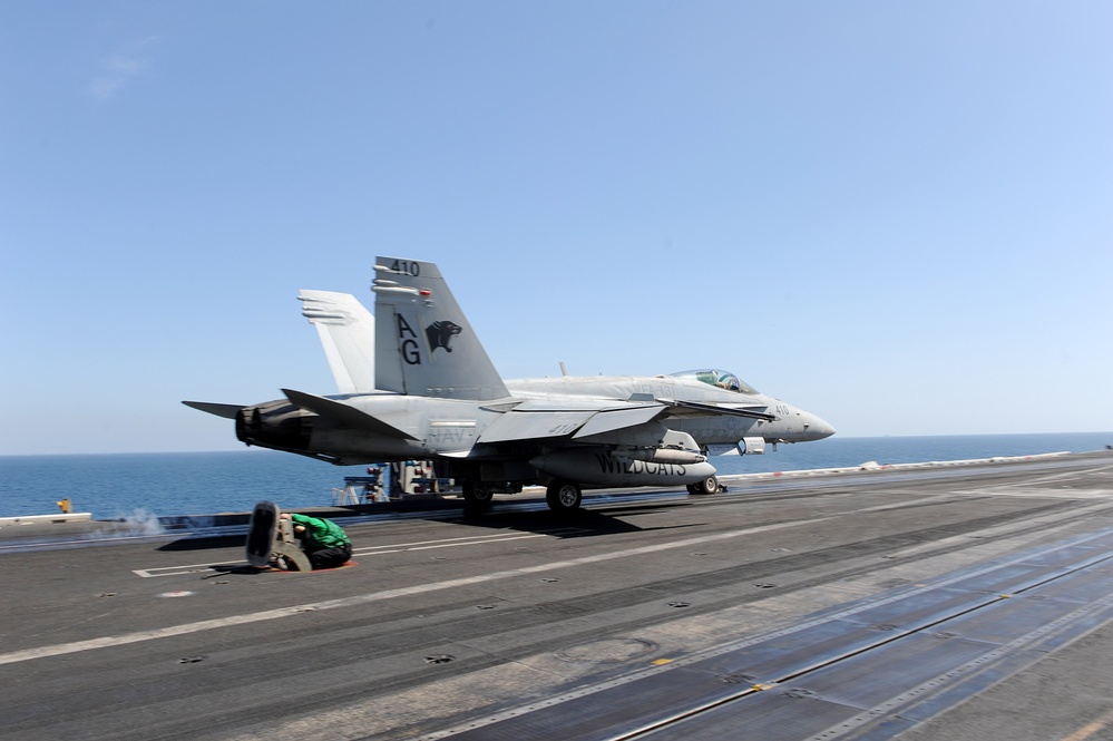 F/A-18F Super Hornet aboard USS Dwight D. Eisenhower