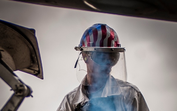 437th AMXS airman enjoys cool job