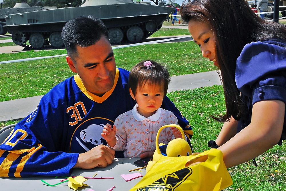 Mavericks host Easter Eggstravaganza