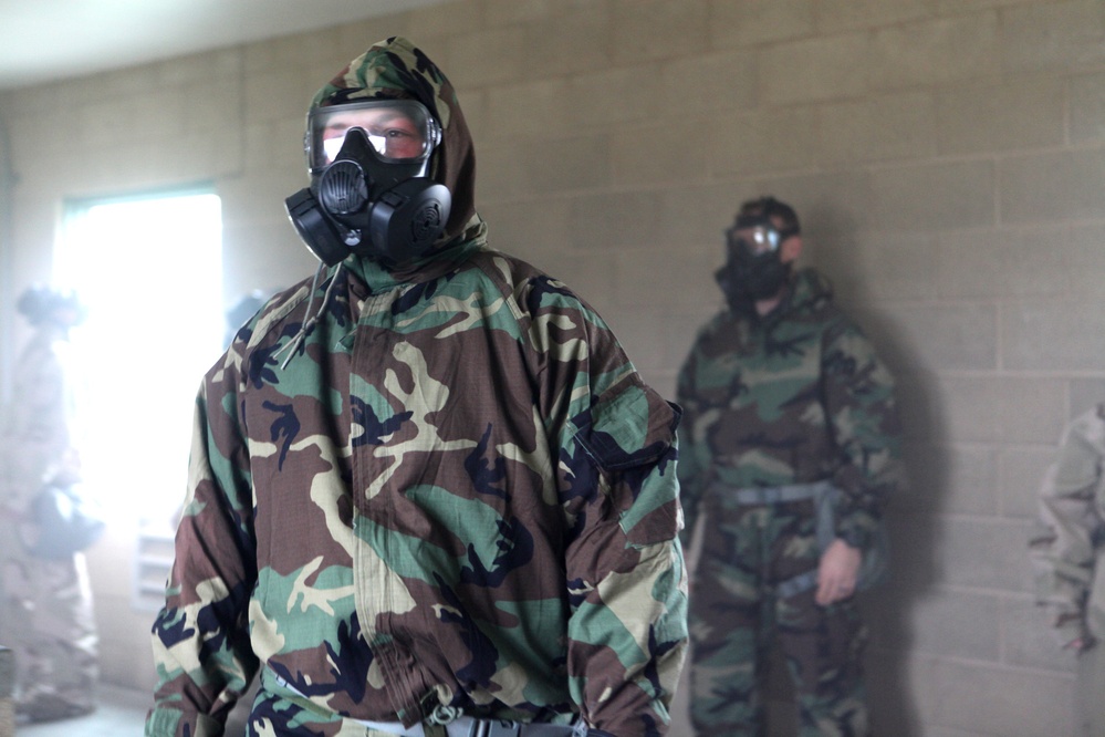 I MHG Marines conduct annual gas chamber training