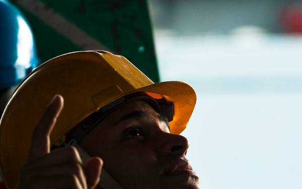 USS Nimitz replenishment