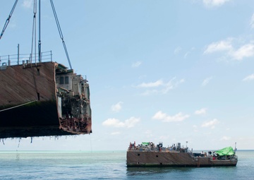 Hull section removal from Ex-Guardian