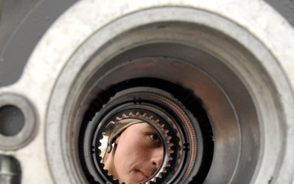 P-3C Orion maintenance