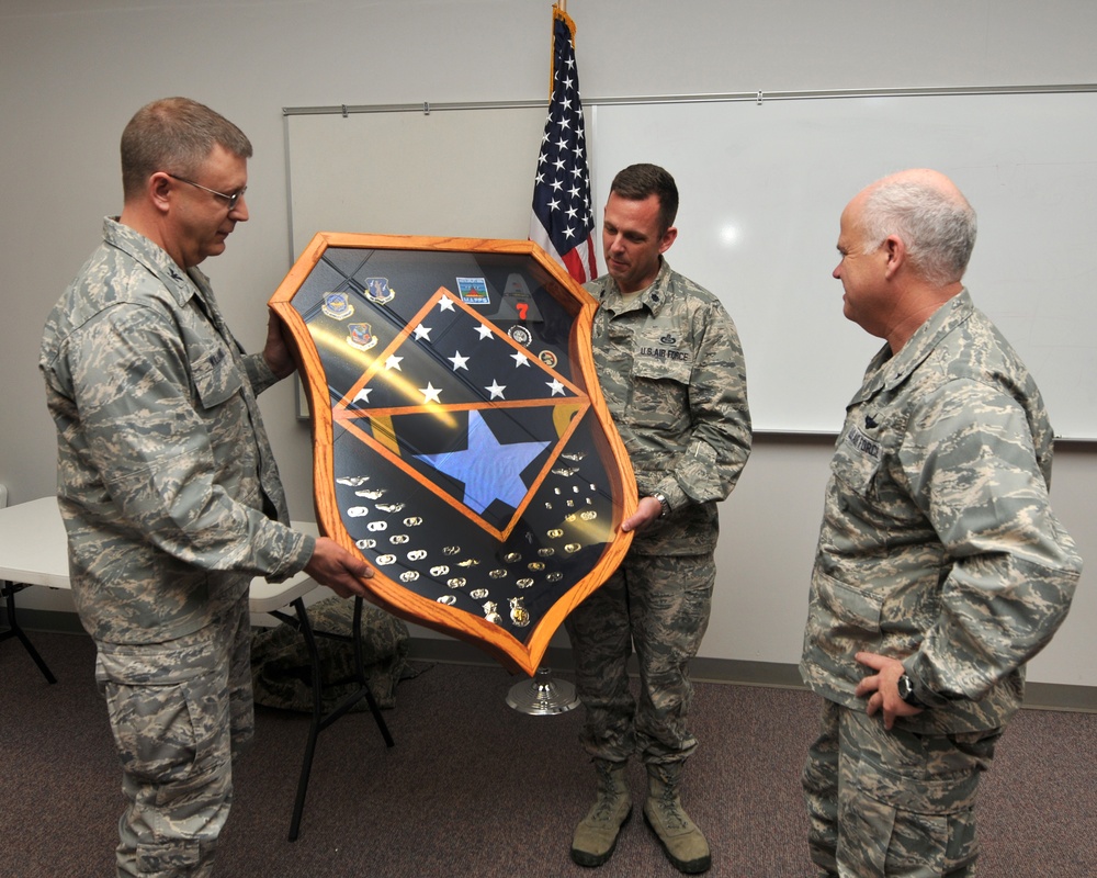 145th Airlift Wing honors former commander of NCANG