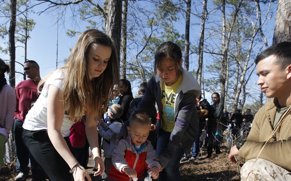 MAG-14 hosts Easter extravaganza