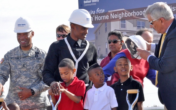 Van Horne, a world class neighborhood breaks ground at Fort Bliss