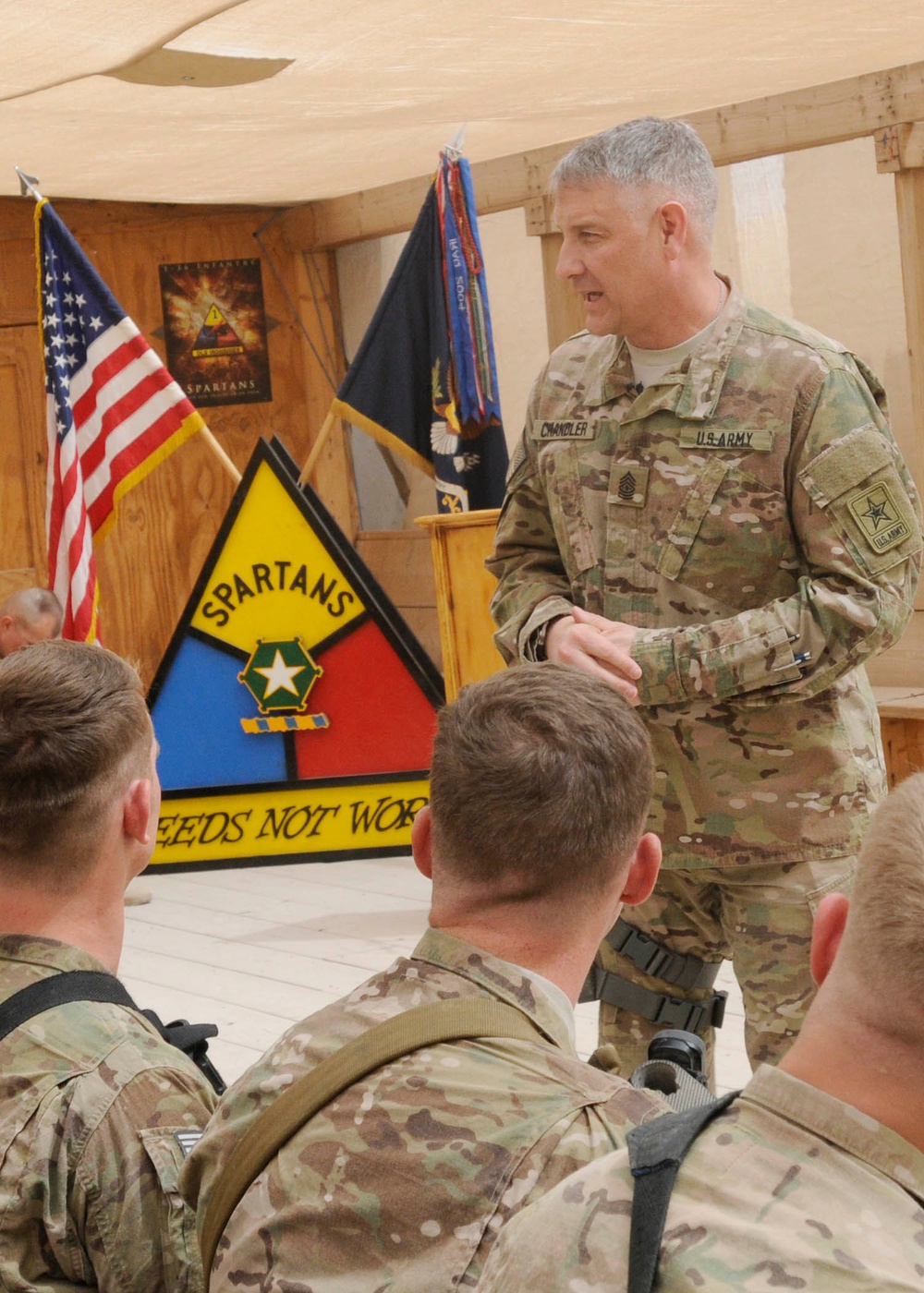 SMA Chandler visits Ready First Soldiers, presents awards
