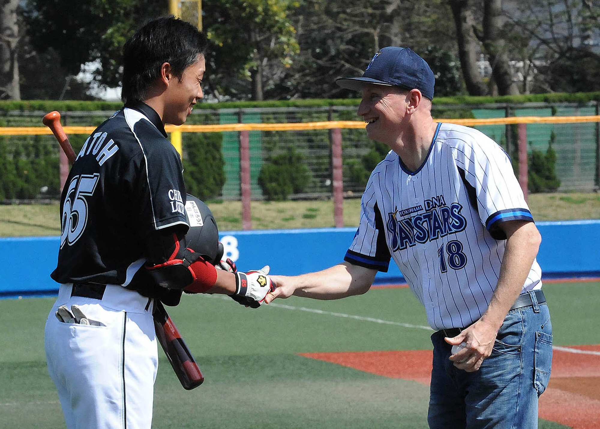 DVIDS - News - Fleet Activities Yokosuka attends Yokohama DeNA BayStars  minor league team baseball game