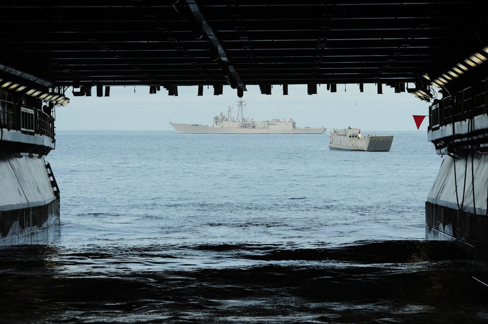 USS Boxer well deck operations