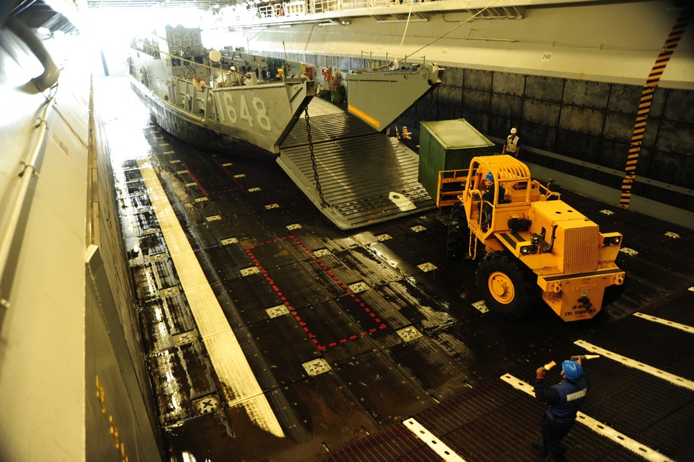 USS Boxer well deck operations