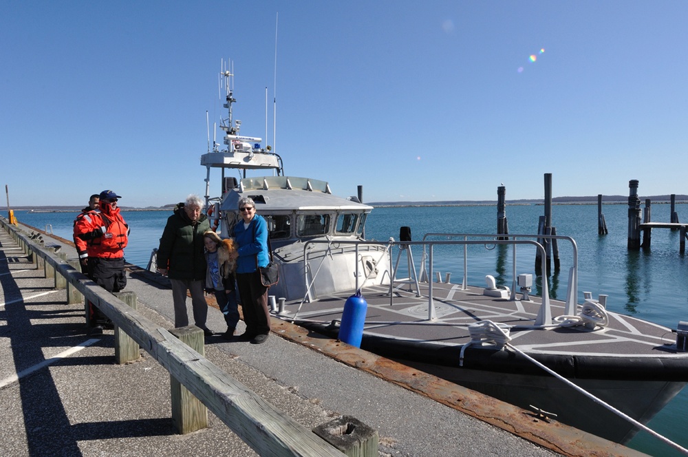 Coast Guard holds cold water boating and paddle sport safety event in Sag Harbor