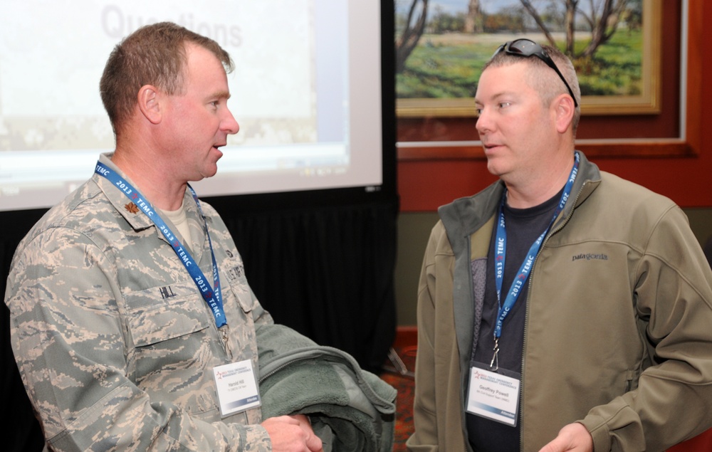 Texas Guardsmen support emergency management conference