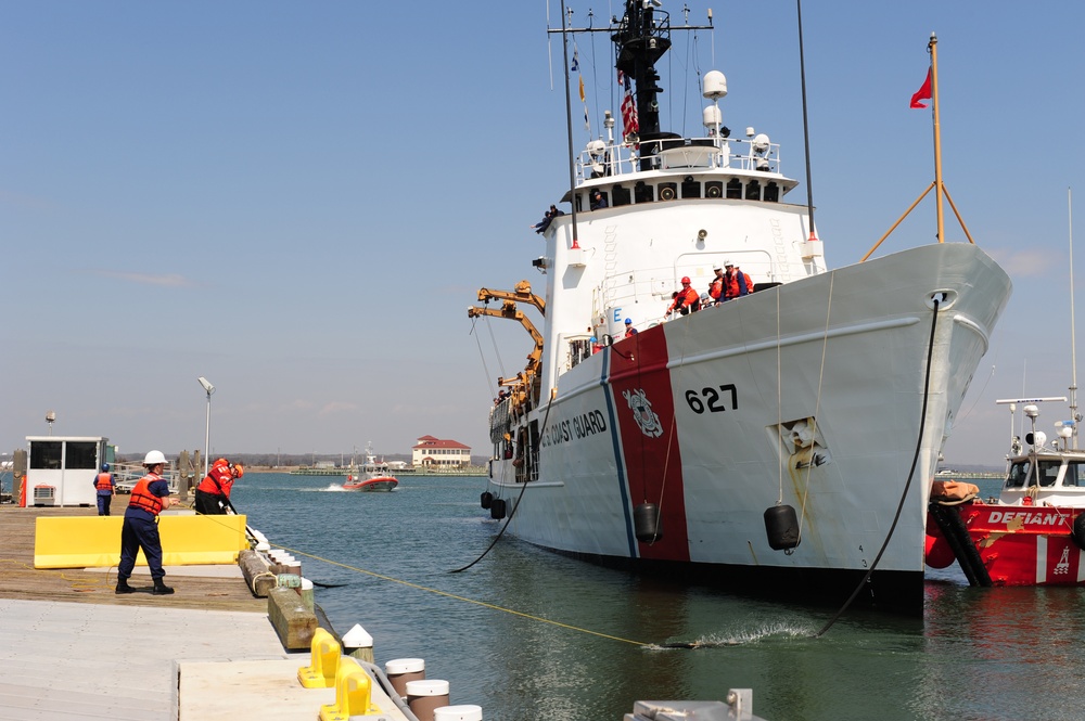 Coast Guard Cutter Vigorous returns to homeport