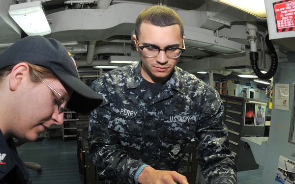 Inspecting a multi-purpose color display