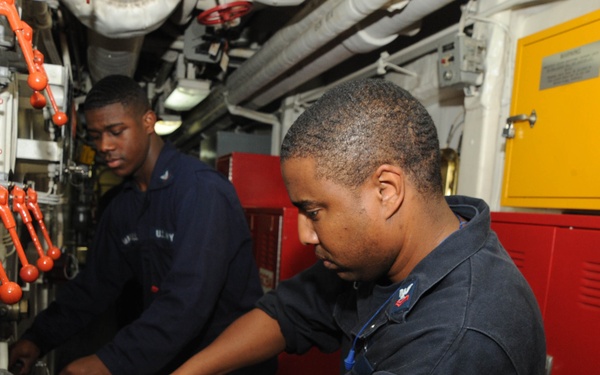 Aligning a main space eductor