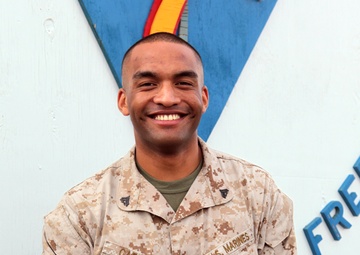 “Hard-working” Marine volunteers, helps kids