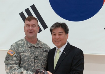 City of Dongducheon thanks 210th Fires Brigade commander