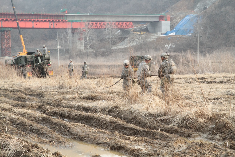 520th Maintenance Company mechanics perform extraordinary works in CTE