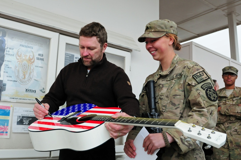 Craig Morgan performs for troops in Kabul