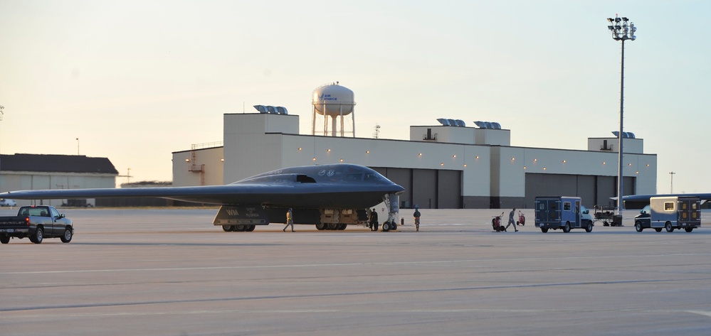 First B-2 surpasses 7,000 flight hours