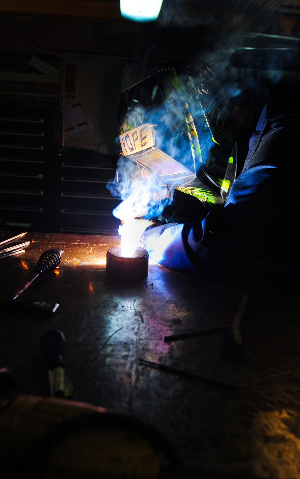 USS Carl Vinson maintenance