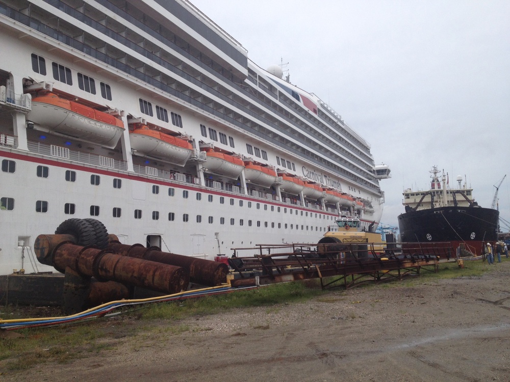 Carnival Triumph breaks loose from dry dock