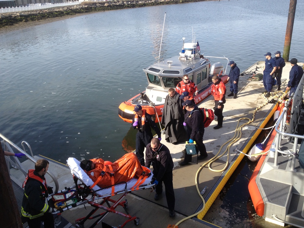 Coast Guard searches for one, good samaritans rescue two in Cape May, NJ