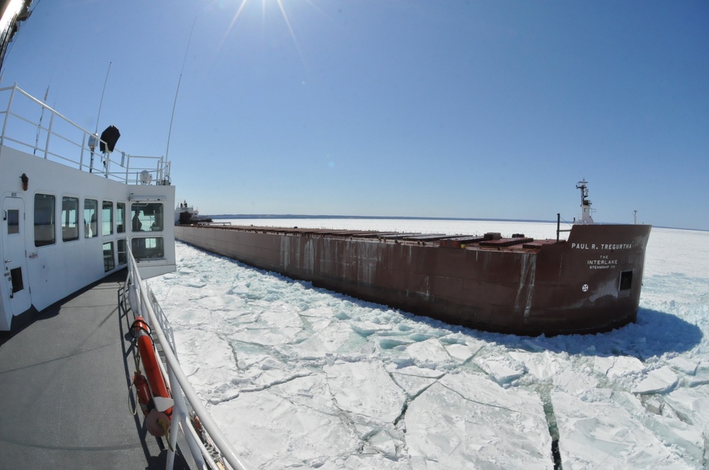 Coast Guard Cutter Mackinaw breaks ice