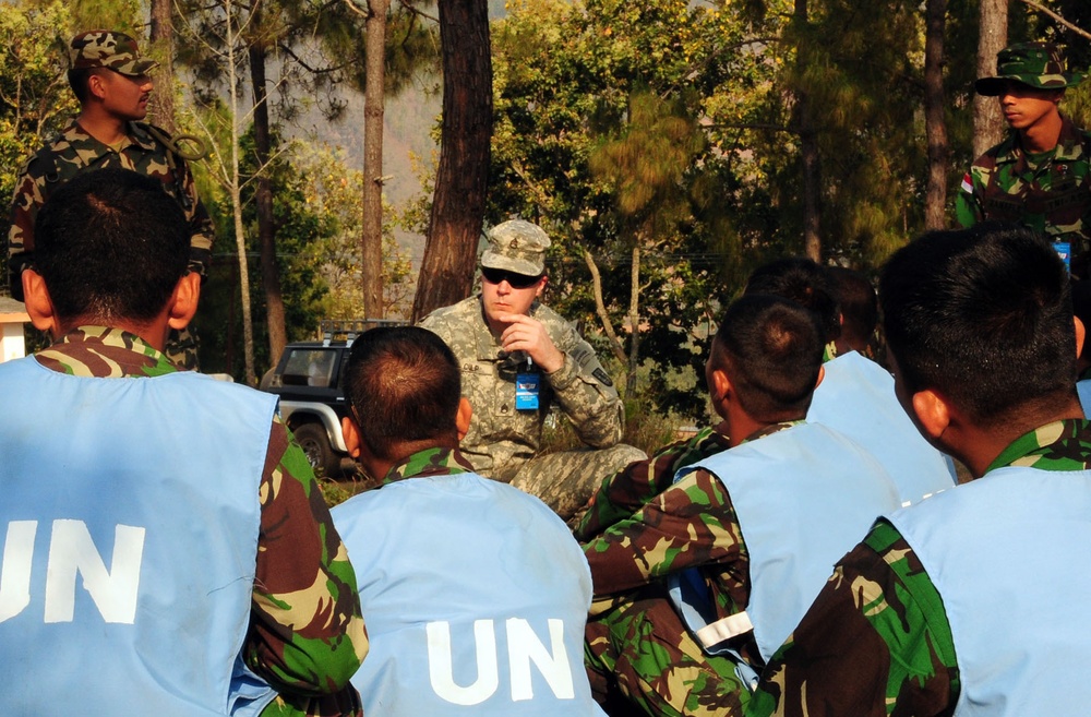 Oregon National Guard medic instructor assists training at Shanti Prayas-2