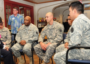 Schofield Barracks receives distinguished guest