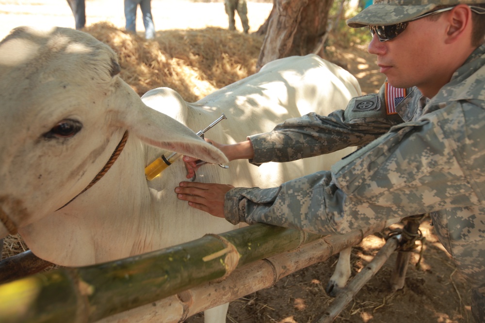 Balikatan 2013 - Iba