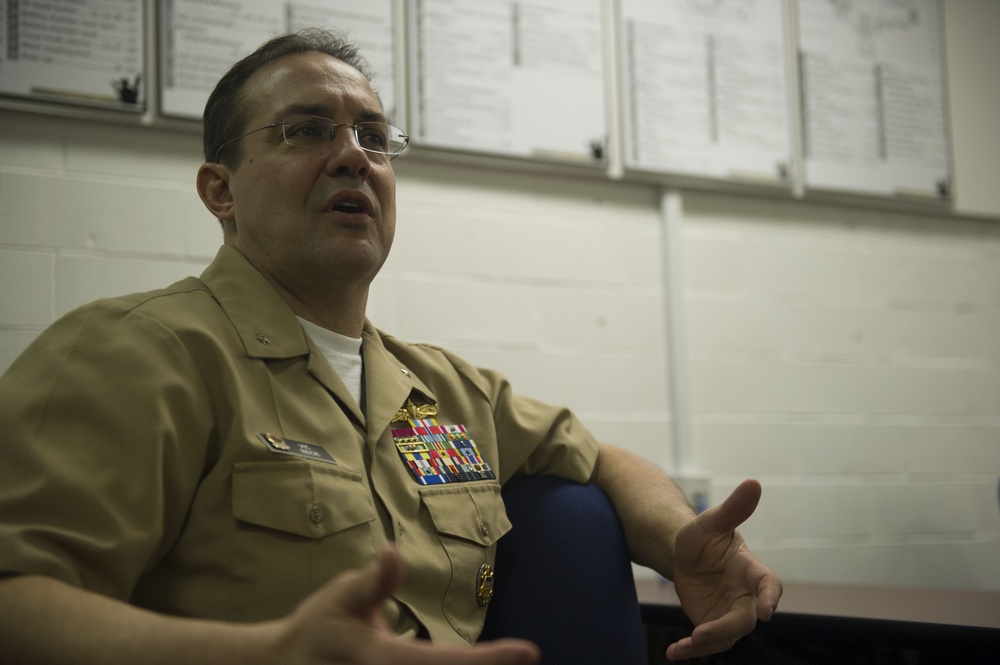 Admiral Beck visits Hampton Roads area