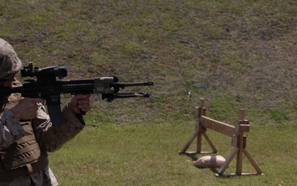 Logistics Marines train with new IAR