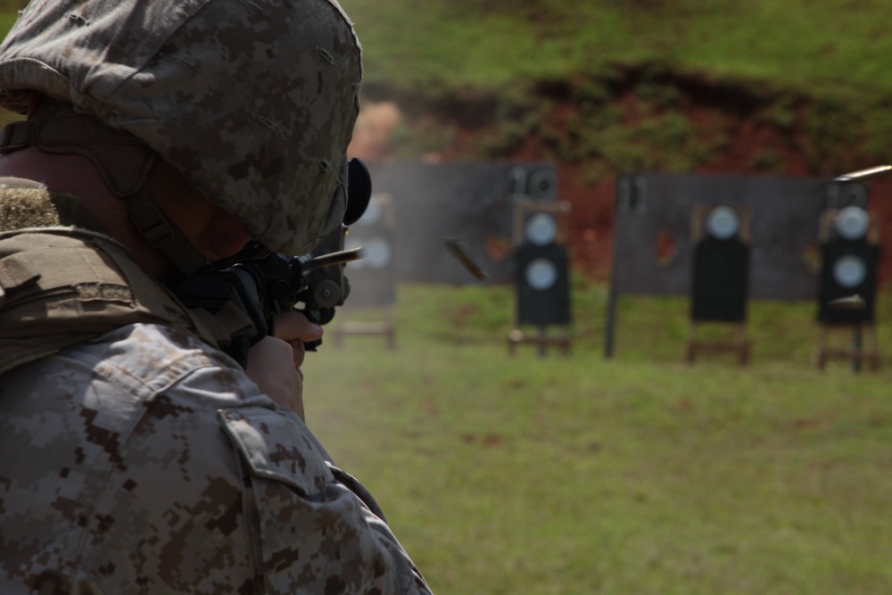 Logistics Marines train with new IAR