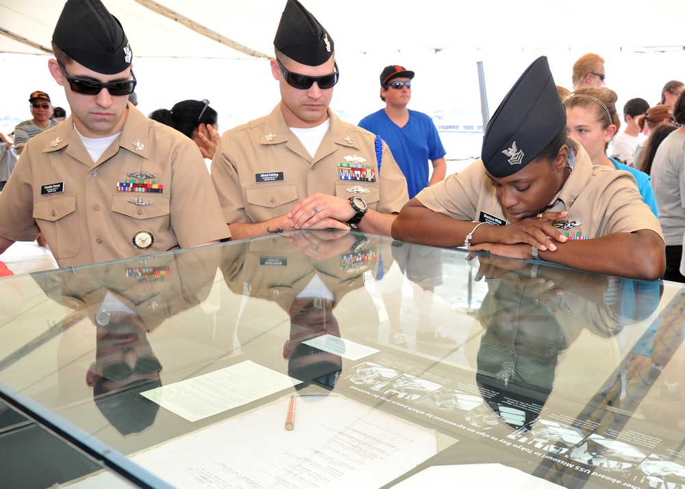 Touring the Battleship Missouri Memorial