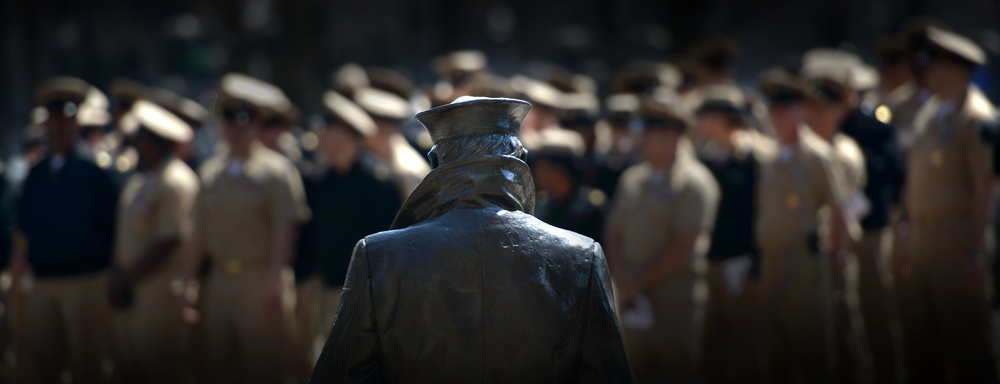 Chiefs celebrate birthday at Navy Memorial