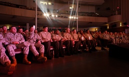 Marines start weekend off with Leatherneck II Comedy and Entertainment Tour