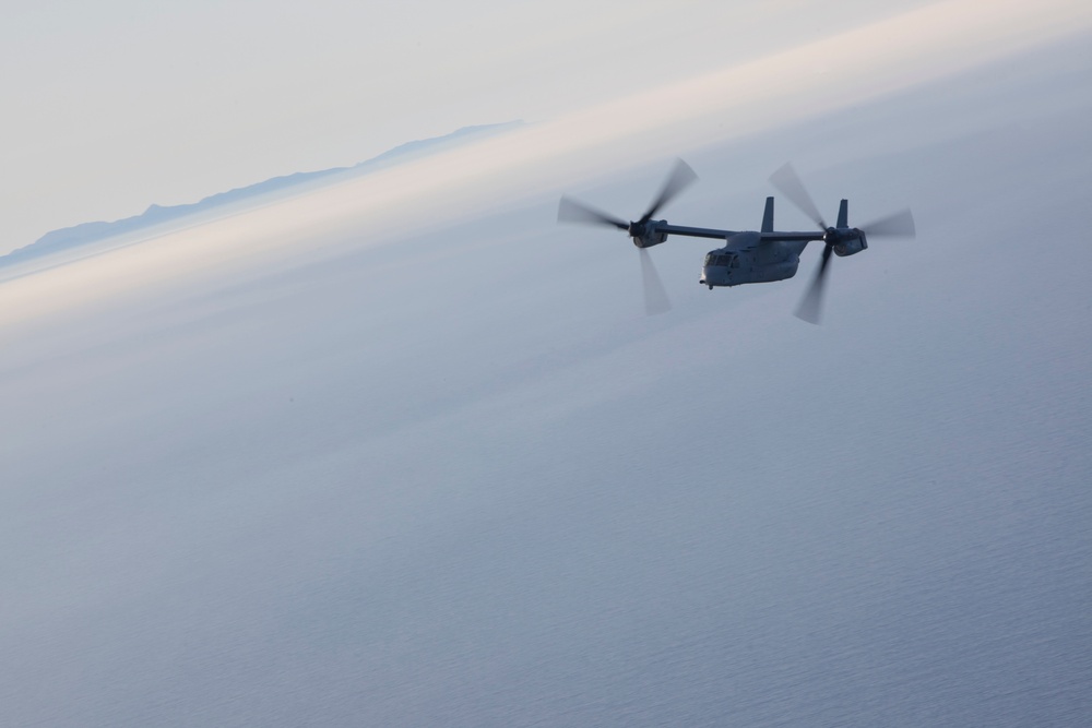 VMM-165 Flight