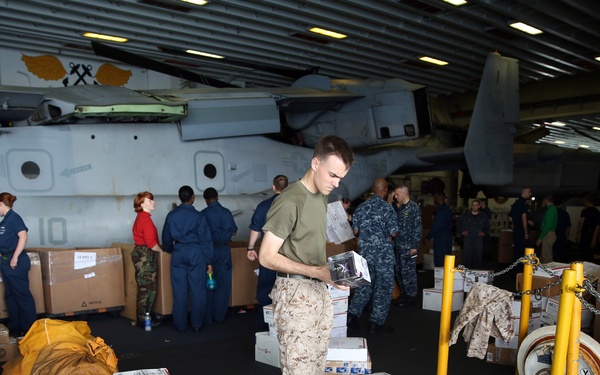 USS Kearsarge replenishment