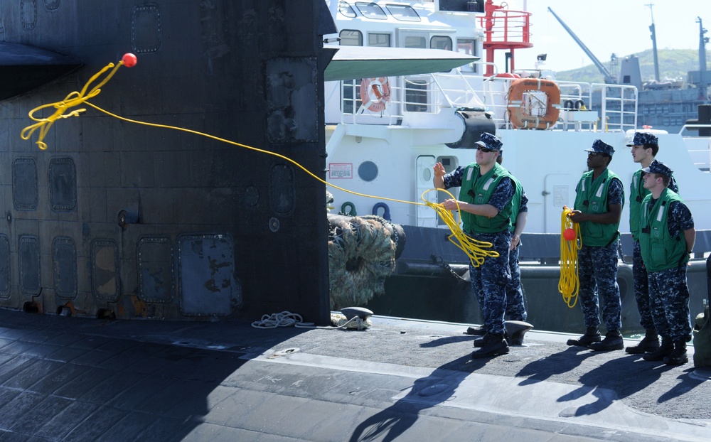 USS Jacksonville in Apra Harbor