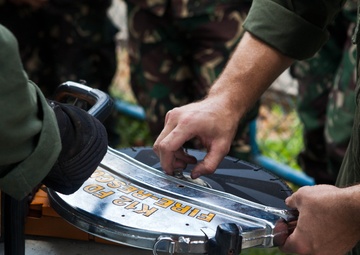 Philippine, US firefighters train ‘shoulder-to-shoulder’ on rescue equipment