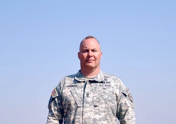 Army sergeant major teaches peacekeeping in Nepal