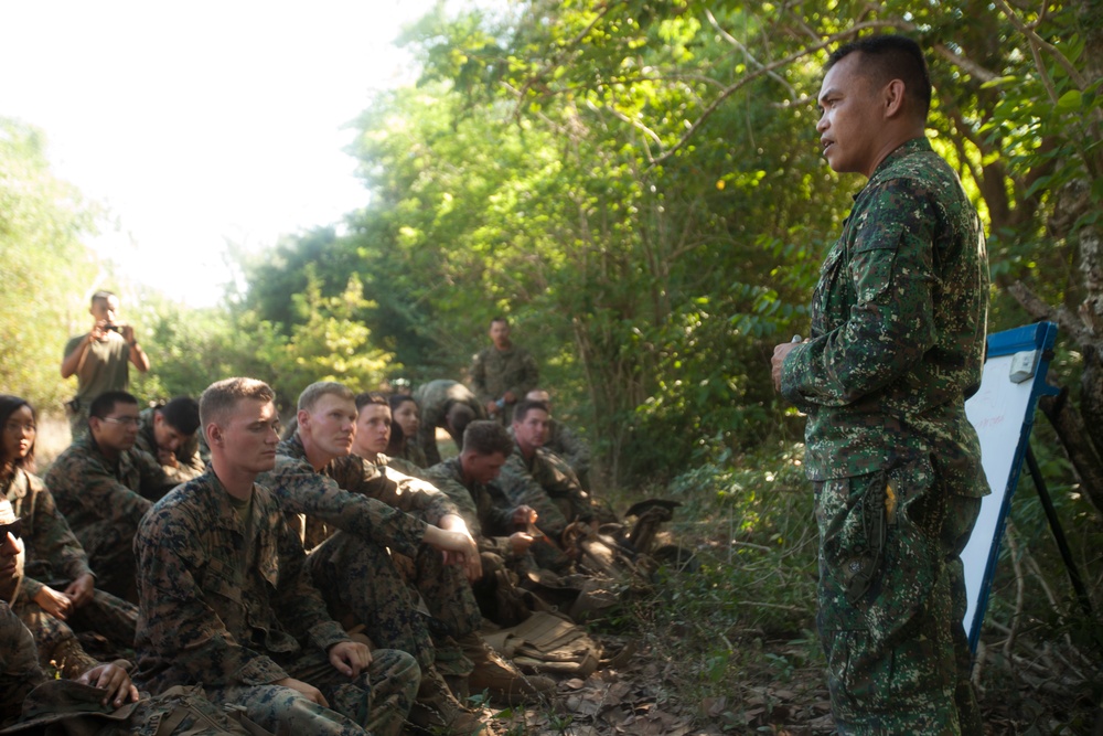 Balikatan 2013 - 3D Law Enforcement Battalion