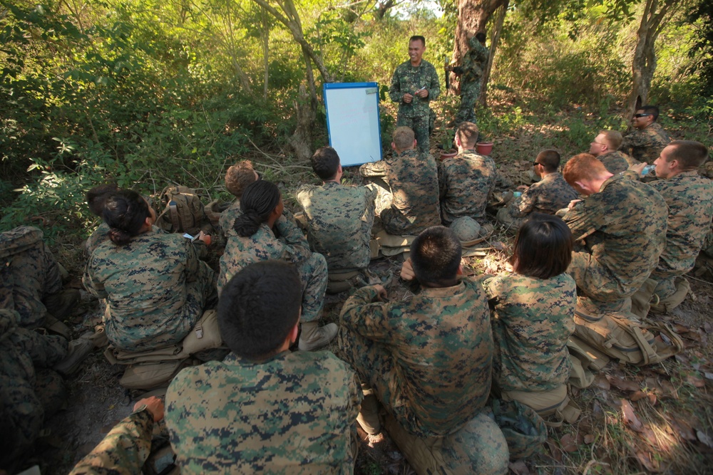 Balikatan 2013 - 3D Law Enforcement Battalion