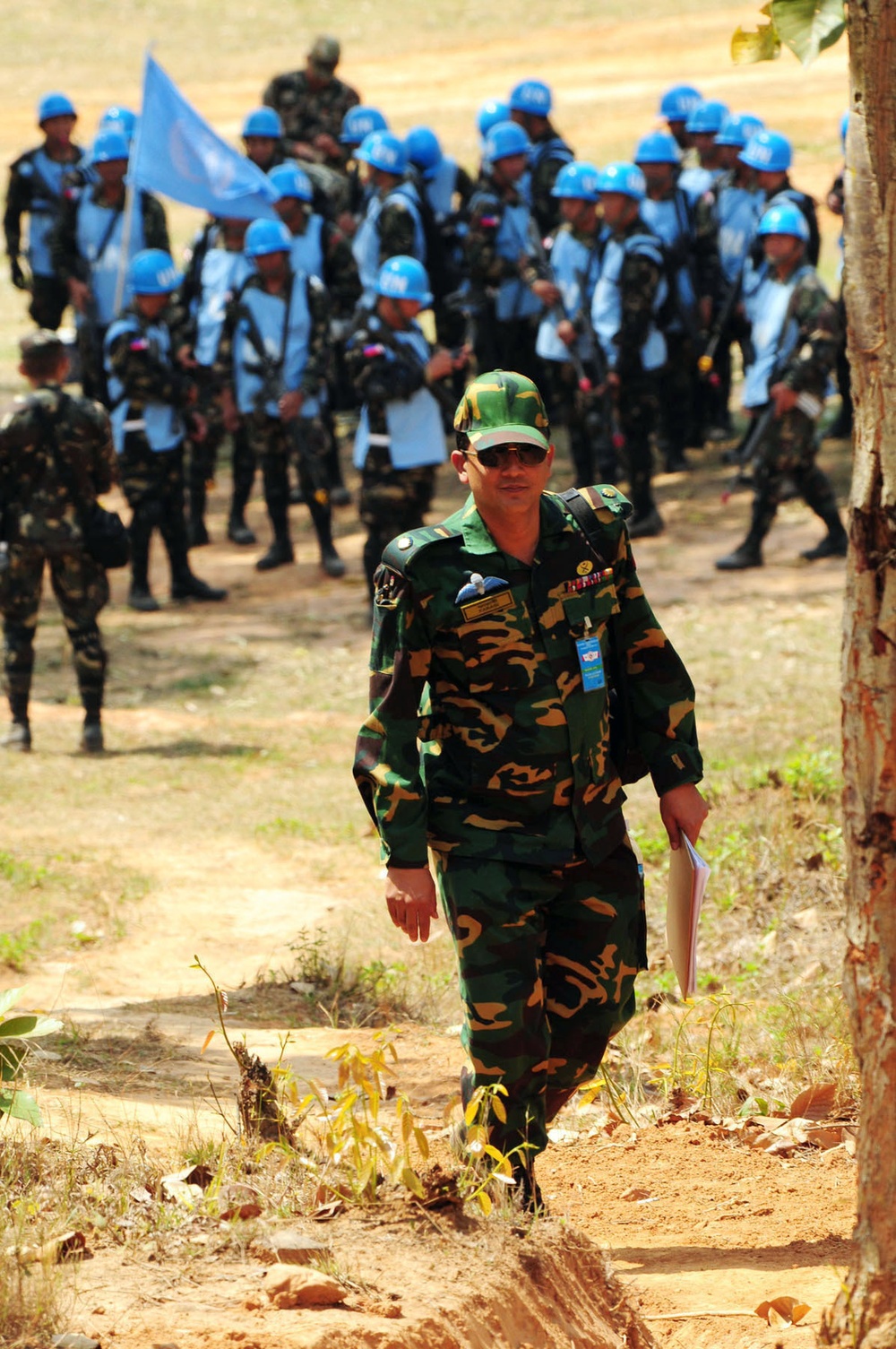 Bangladesh Army trainer teaches peacekeeping skills at Shanti Prayas-2